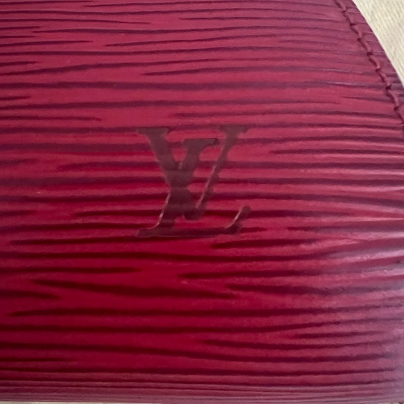 Louis Vuitton Red Clutch - Picture 12 of 16